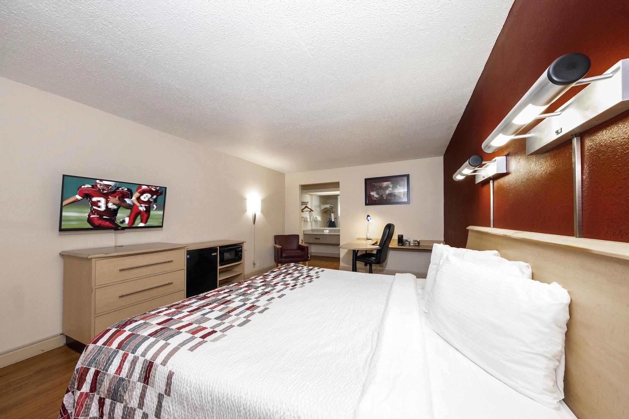 Red Roof Inn & Suites Wytheville Dış mekan fotoğraf