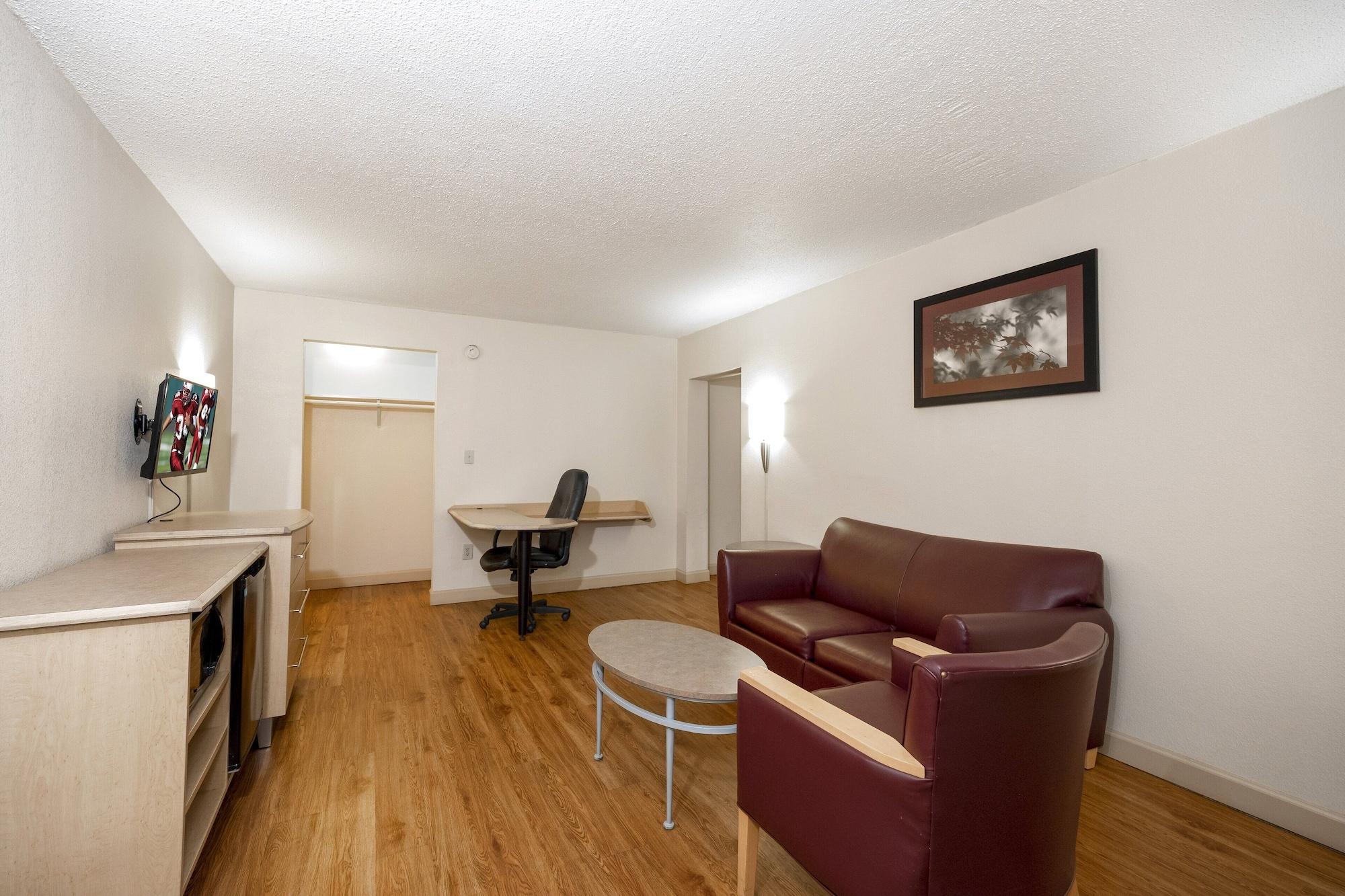 Red Roof Inn & Suites Wytheville Dış mekan fotoğraf