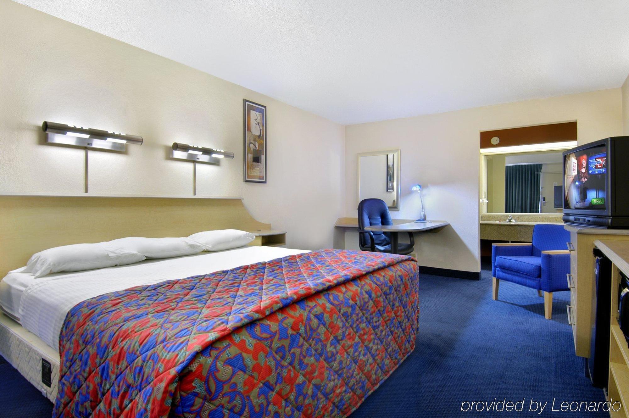 Red Roof Inn & Suites Wytheville Oda fotoğraf