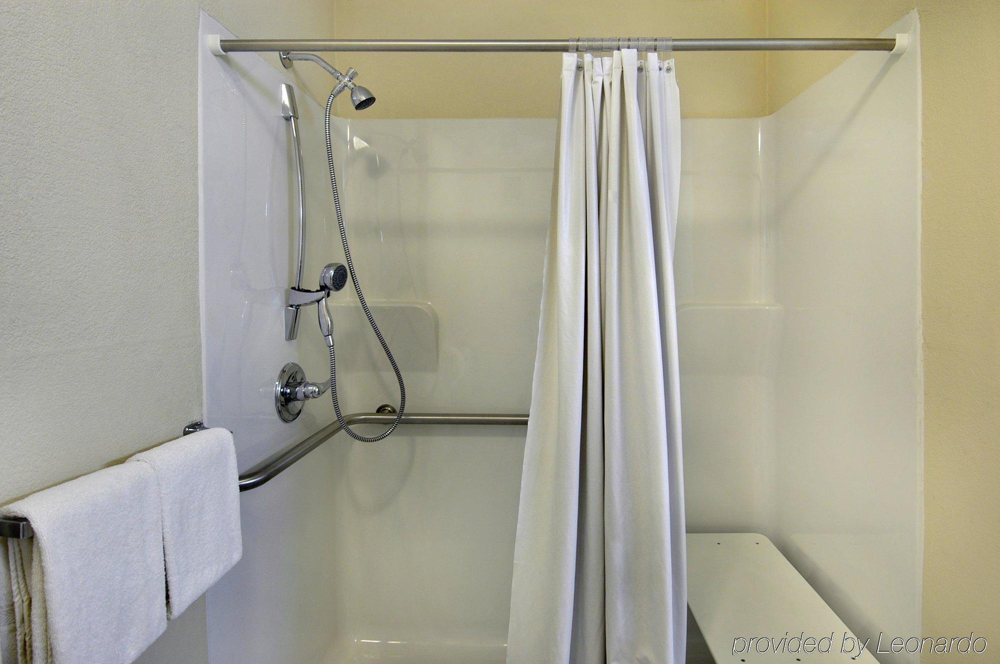 Red Roof Inn & Suites Wytheville Oda fotoğraf