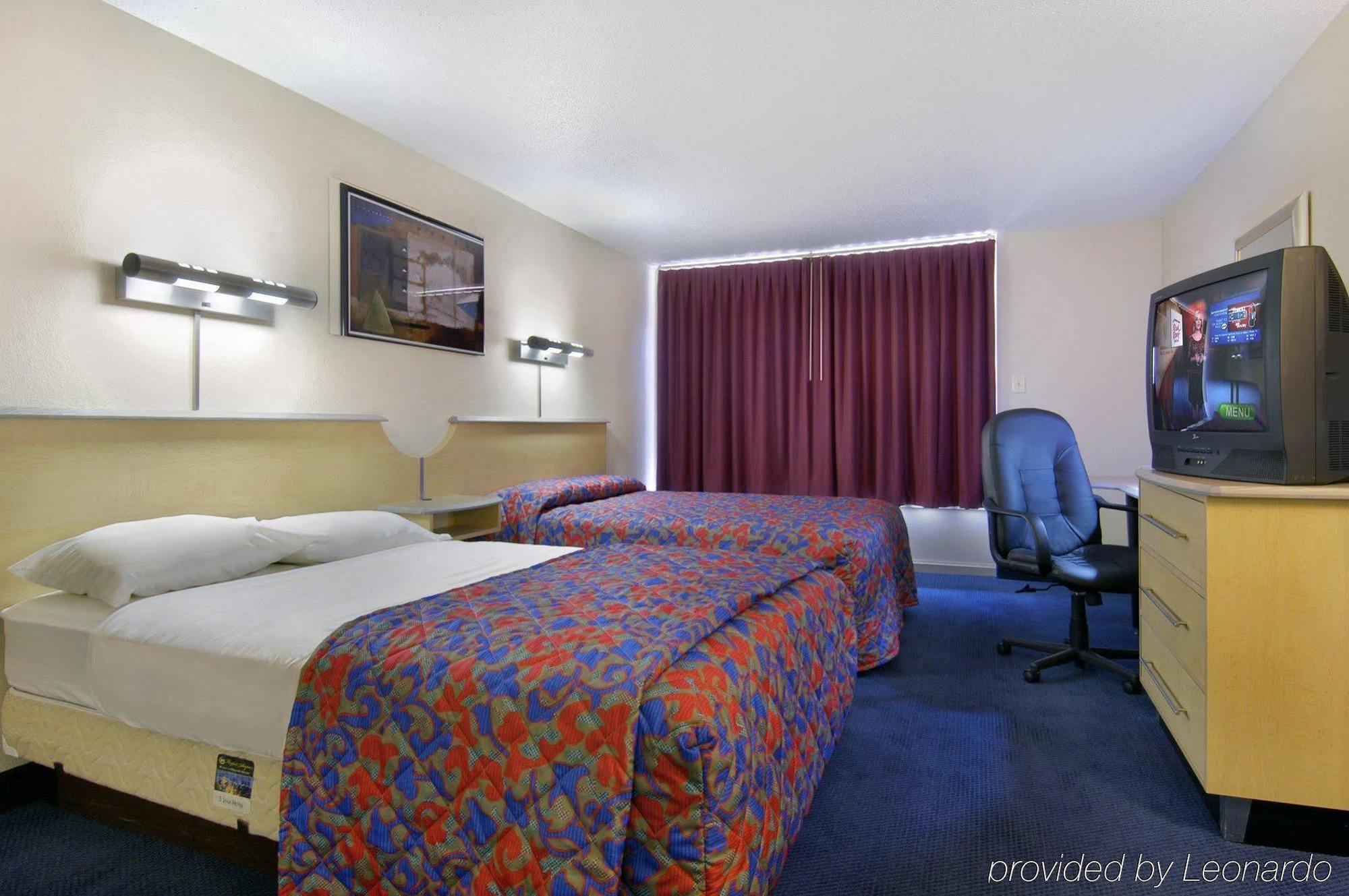 Red Roof Inn & Suites Wytheville Dış mekan fotoğraf